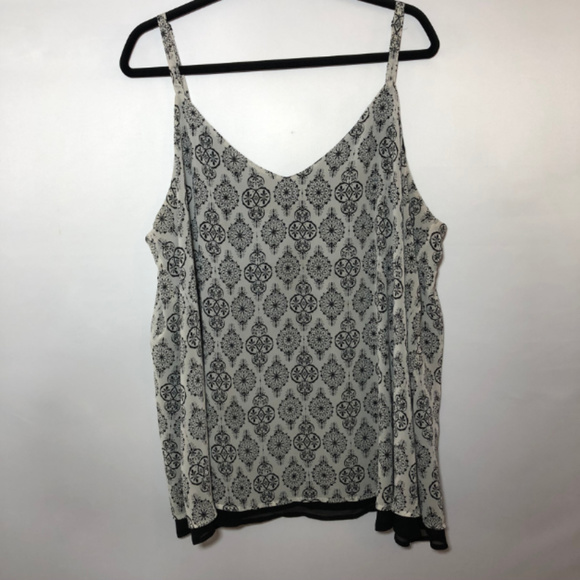 Torrid Double Layer B&W print Swing Cami Size 3 - Picture 4 of 7